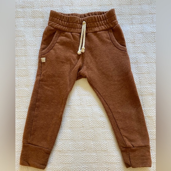 Childhoods Clothing Kids Jogger in Soft Cognac - Picture 2 of 3